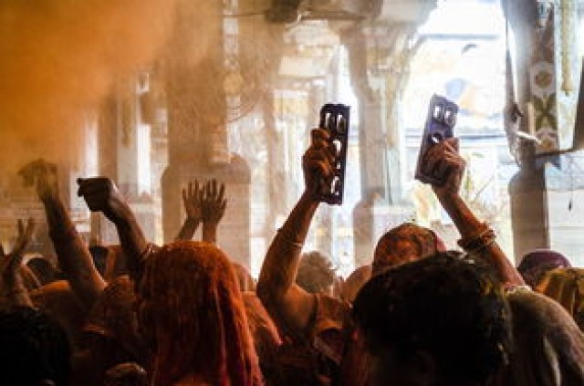 爱游戏官方-“胡利安·门德斯：阿根廷美洲狮队的新希望，未来依赖他的进攻”